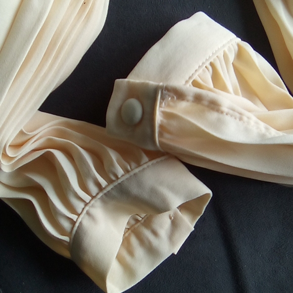 Pleated  Accordion Pleats Style Swing Top - Picture 16 of 16